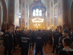 17 сентября спасатели-пожарные  Службы спасения  г. Краснодара приняли участие в благодарственном молебне в честь образа Божией Матери «Неопалимая Купина».